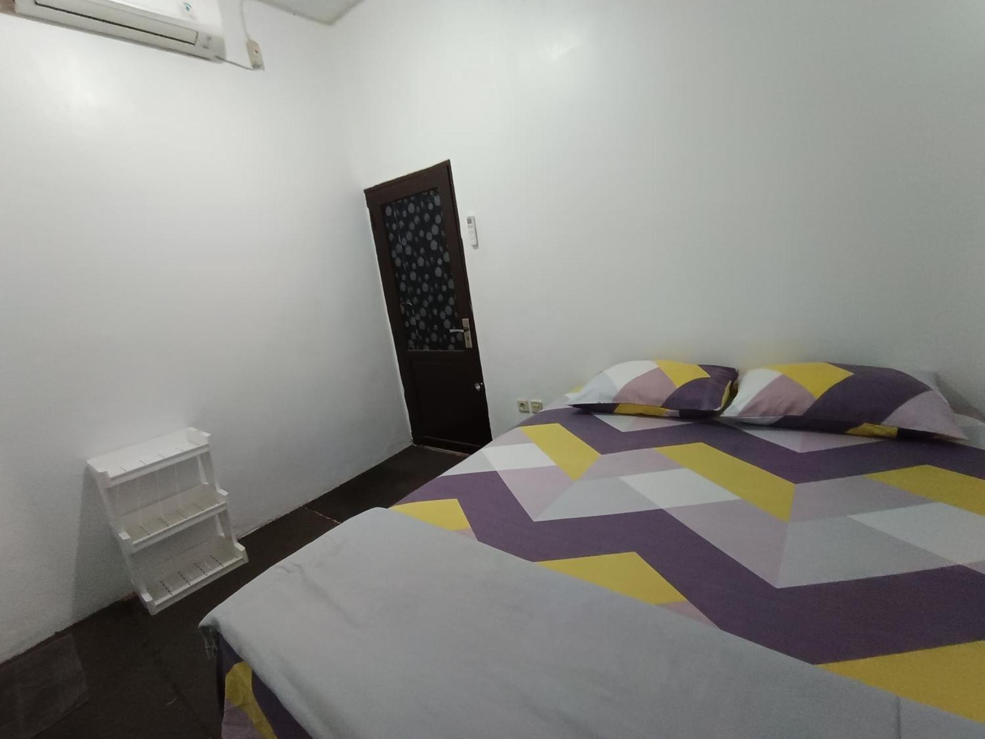 Penginapan Violet Doorz Syariah Banjarbaru Exterior foto