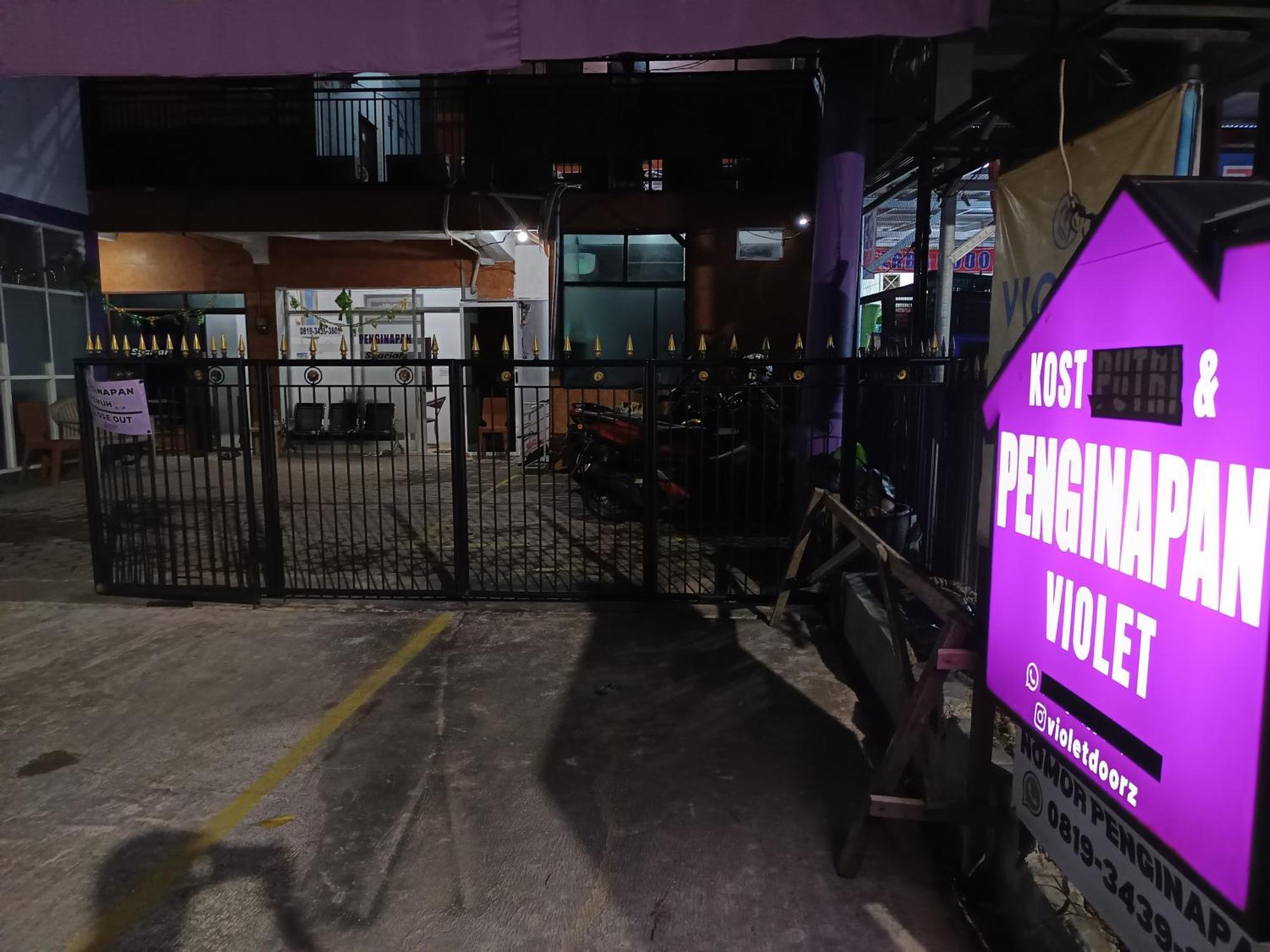 Penginapan Violet Doorz Syariah Banjarbaru Exterior foto