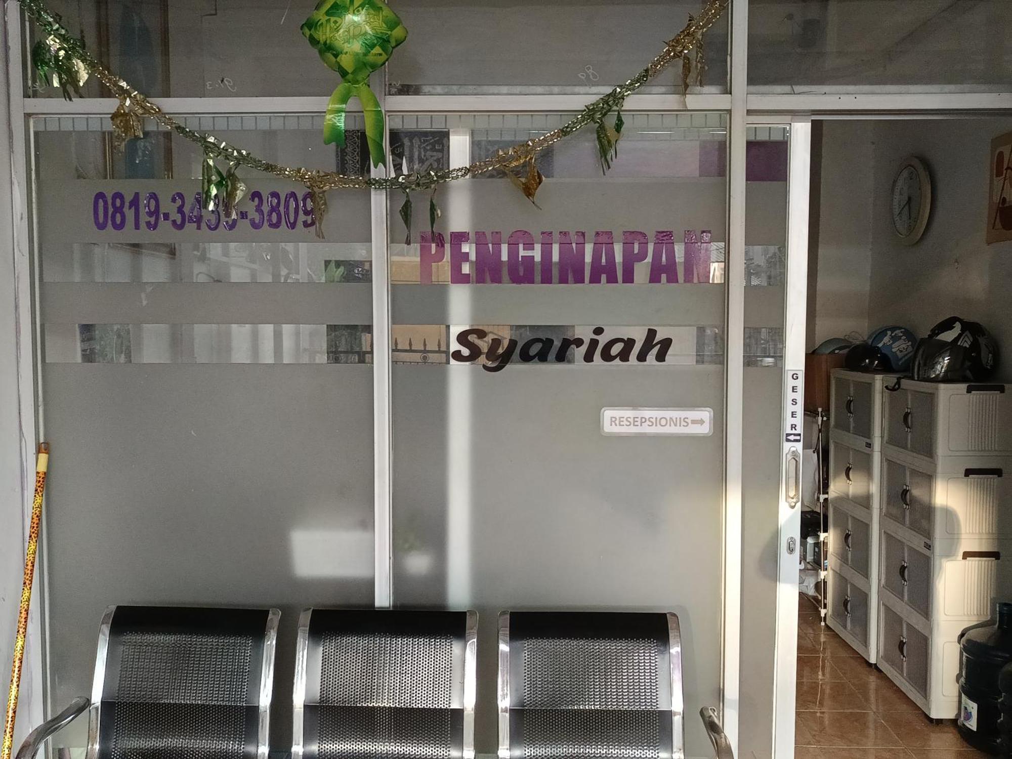 Penginapan Violet Doorz Syariah Banjarbaru Exterior foto